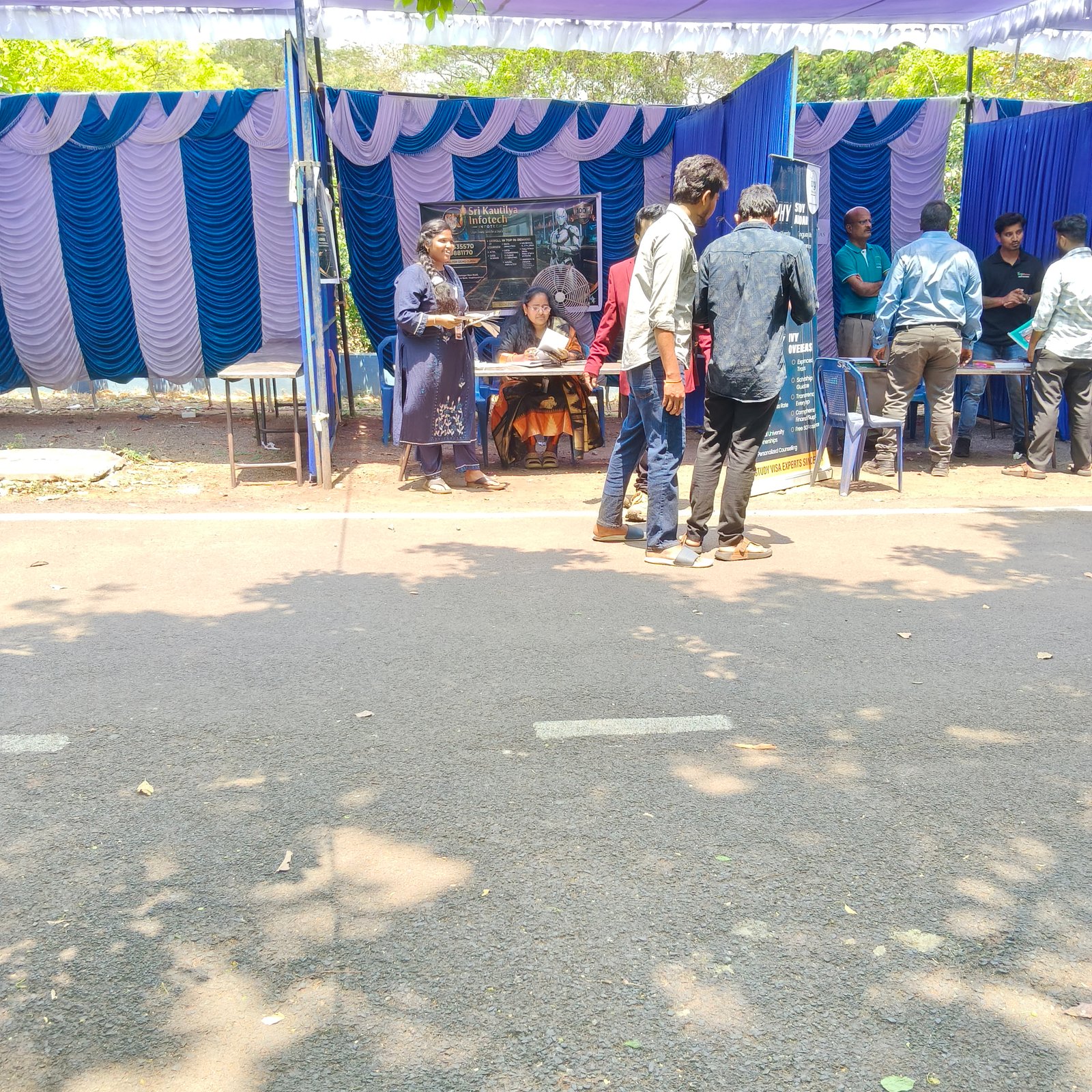 Fest stall